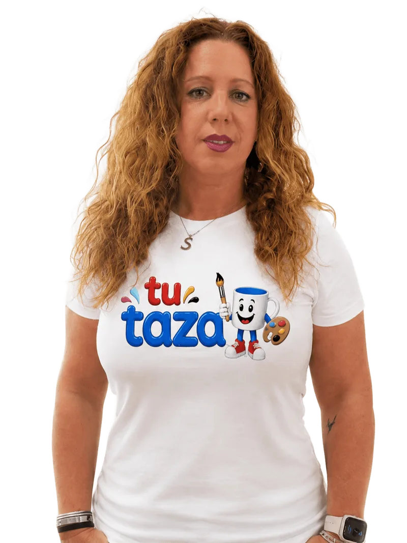 Retrato de Susana A. Peguero — Atención al público en el taller tutaza